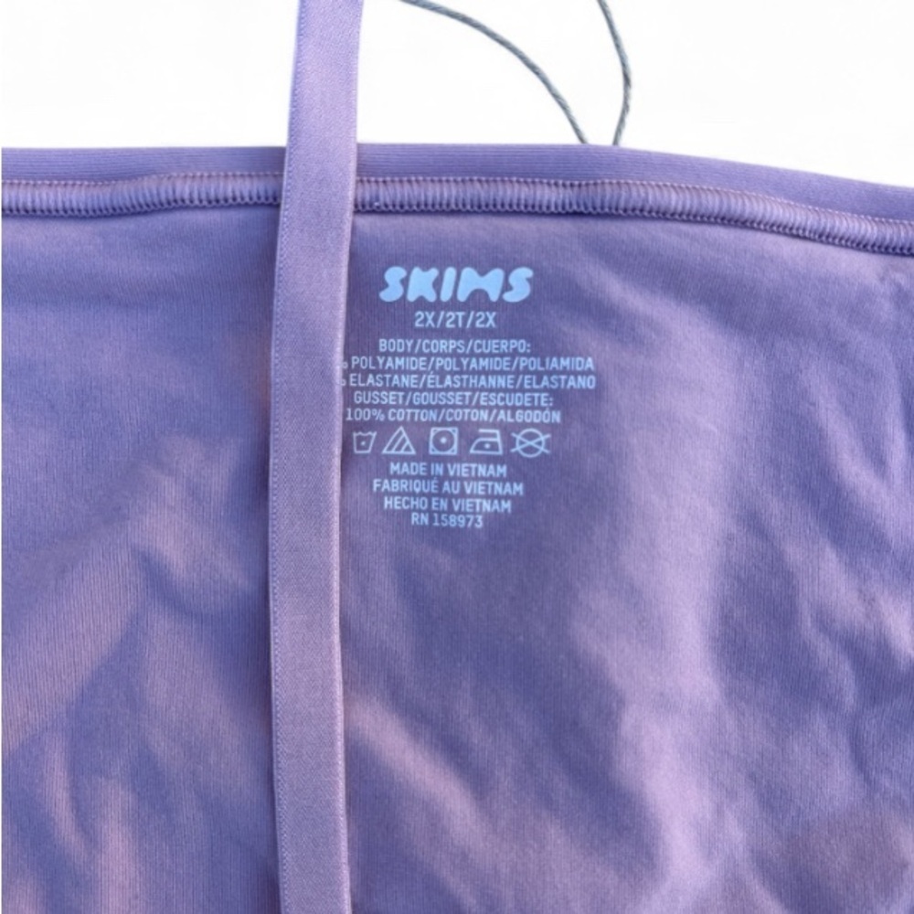 SKIMS Lavender Thong Size 2X NWT - Picture 3 of 3